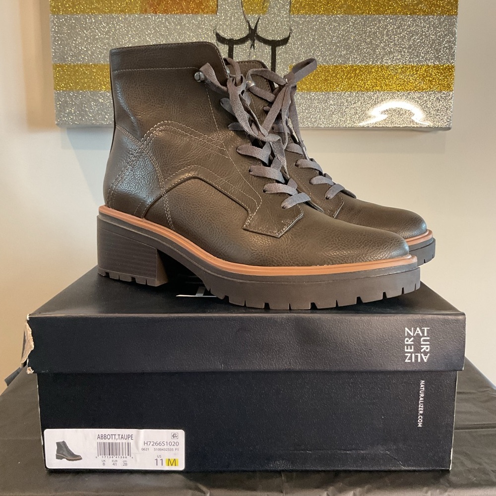 Naturalizer Ankle Taupe Boots